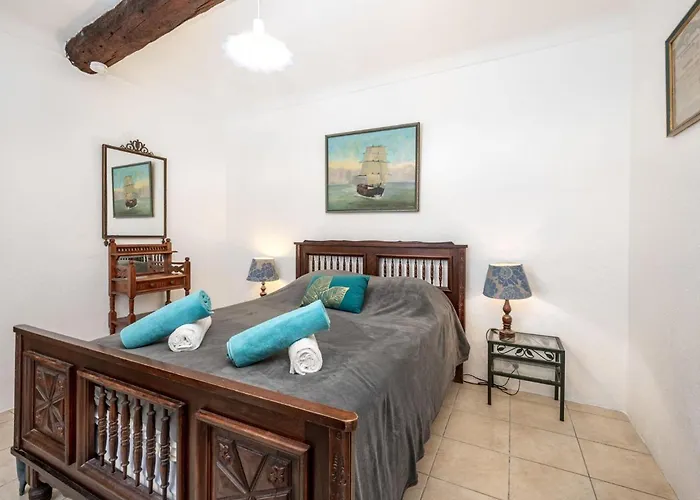 Rue De La Pompe By Interhome Apartamento Antibes