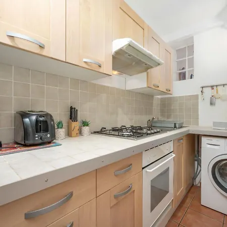 Apartamento Rue De La Pompe By Interhome Antibes