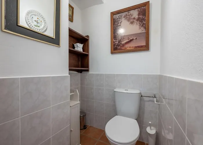 Rue De La Pompe By Interhome Daire Antibes